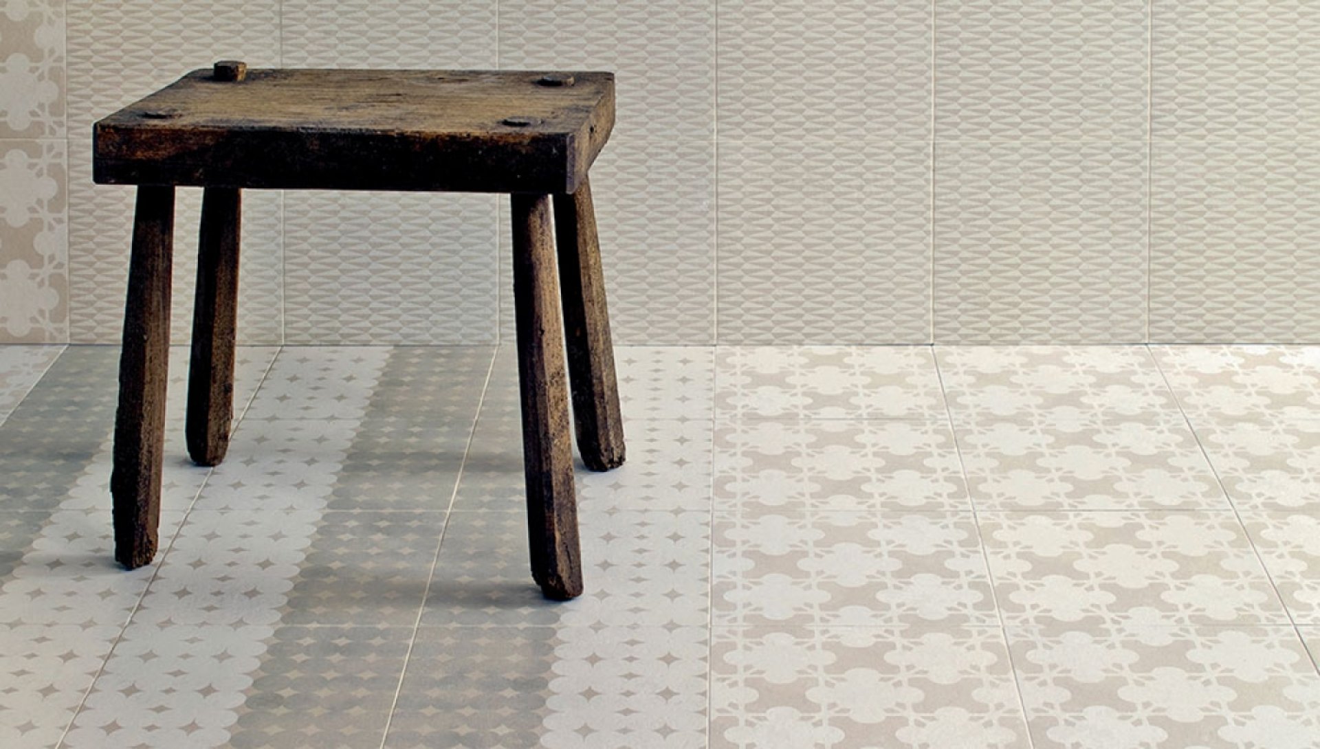 FLIESEN & NATURSTEIN